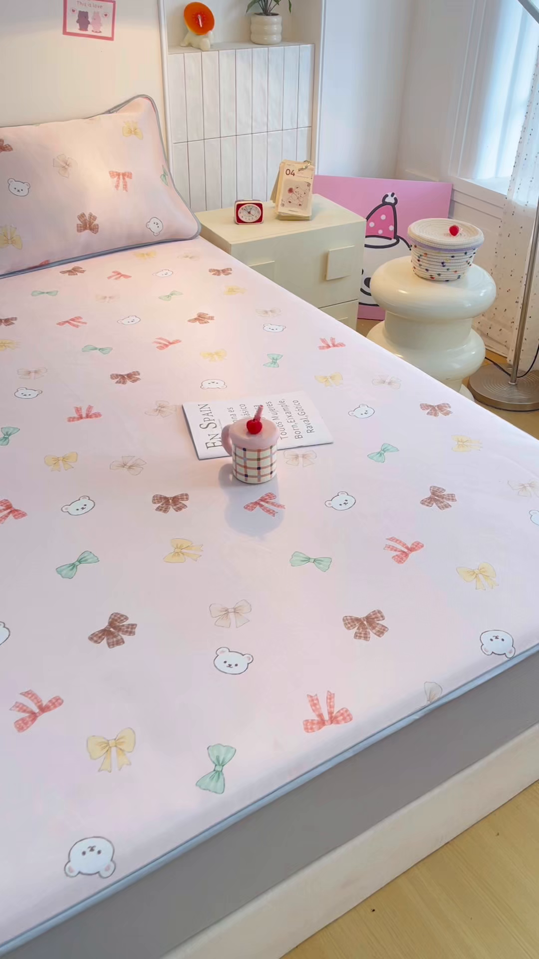 91家纺网 家纺一手货源 找家纺 小萌虎 2026新款碳光冰丝凉席床笠款拍法一 蝴蝶结