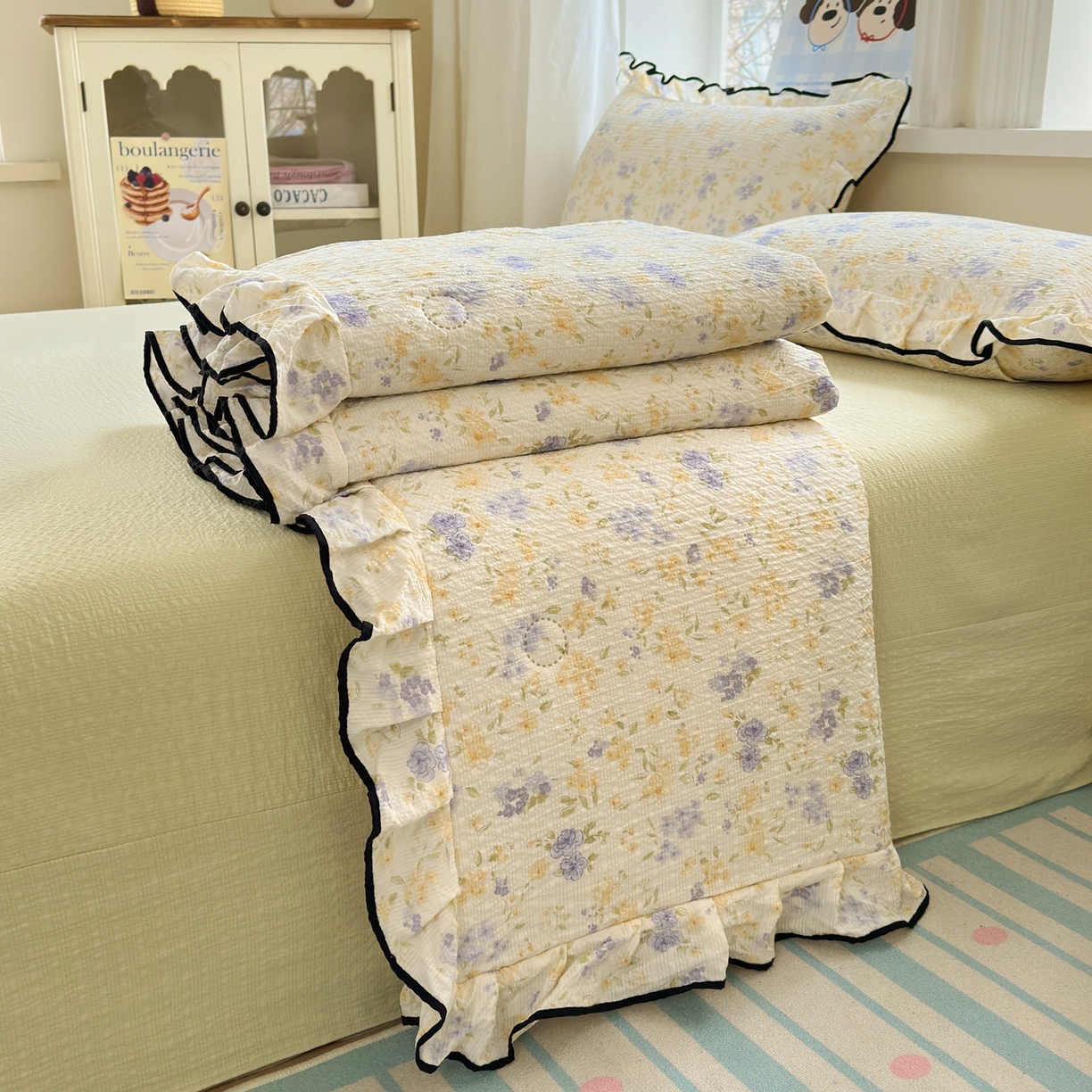 91家纺网 家纺一手货源 找家纺 （总）德比尔斯  2026新款泡芙棉夏被四件套花边款