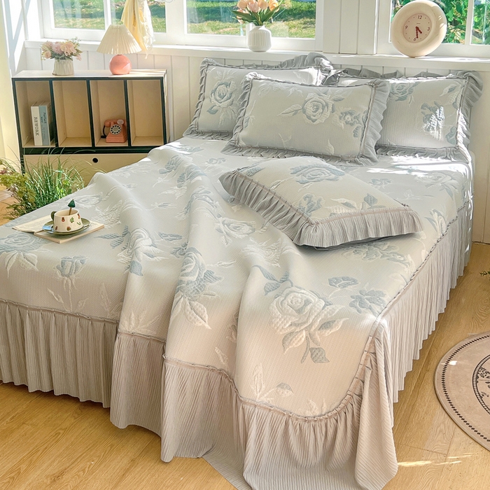 91家纺网 家纺一手货源 找家纺 恋佳居 2026新款A类PE中分子凉感丝床裙凉席 冰柔蓝蔷薇