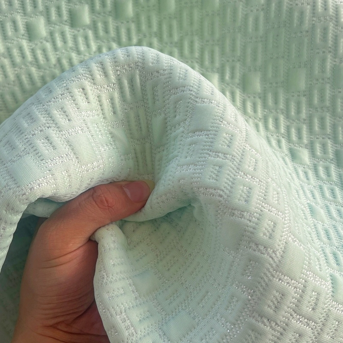 91家纺网 家纺一手货源 找家纺 恋佳居 2026新款A类PE中分子凉感丝床裙凉席 冰沙银丝绿格