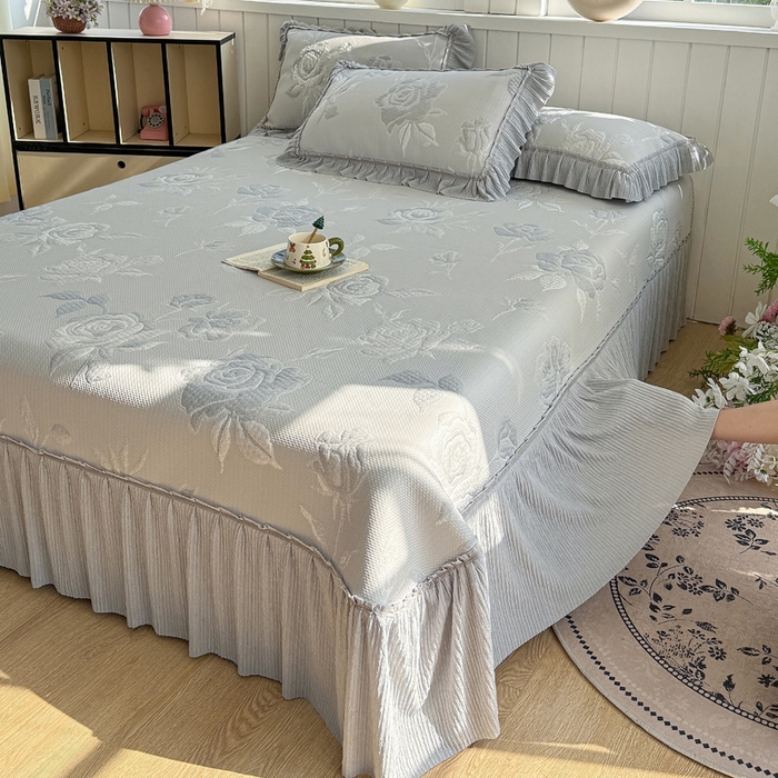 91家纺网 家纺一手货源 找家纺 恋佳居 2026新款A类PE中分子凉感丝床裙凉席 冰柔灰蔷薇