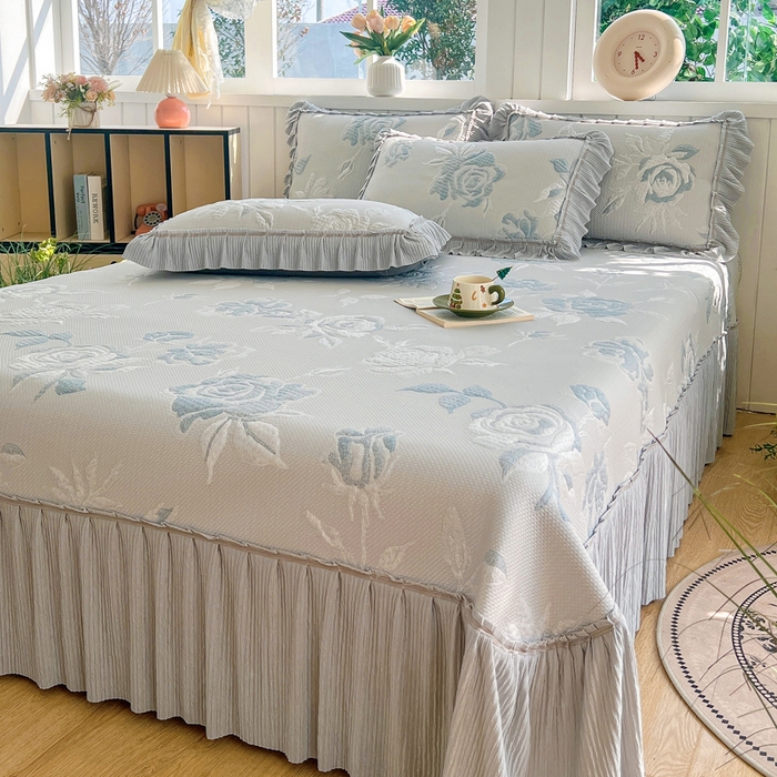 91家纺网 家纺一手货源 找家纺 恋佳居 2026新款A类PE中分子凉感丝床裙凉席 冰柔蓝蔷薇