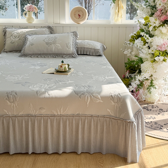 91家纺网 家纺一手货源 找家纺 恋佳居 2026新款A类PE中分子凉感丝床裙凉席 冰柔灰蔷薇