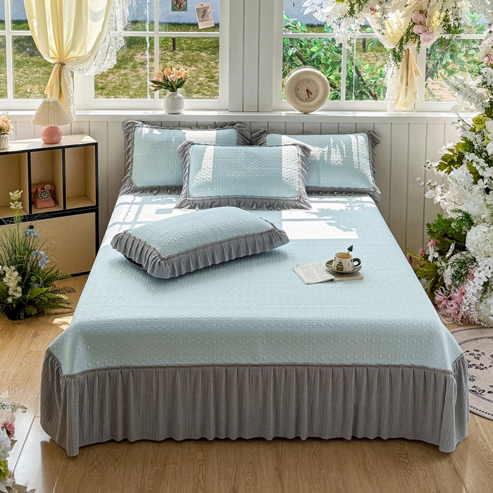 91家纺网 家纺一手货源 找家纺 恋佳居 2026新款A类PE中分子凉感丝床裙凉席 冰沙银丝蓝色