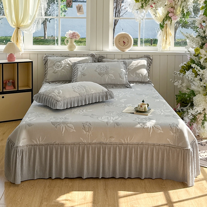 91家纺网 家纺一手货源 找家纺 恋佳居 2026新款A类PE中分子凉感丝床裙凉席 冰柔灰蔷薇