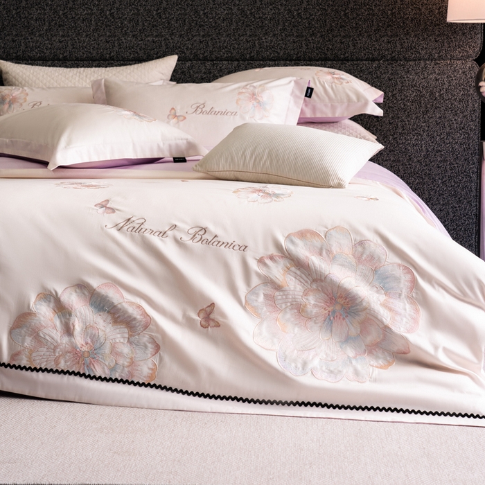 91家纺网 家纺一手货源 找家纺 （总）卡姿家纺 2026春夏全棉60支长绒棉轻奢温柔刺绣四件套—宝丽安娜