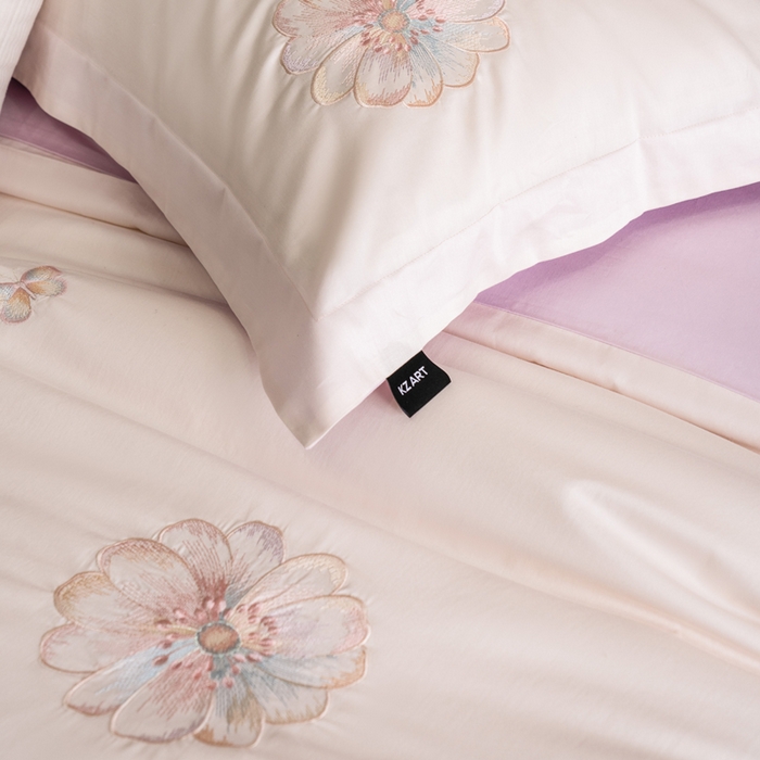 91家纺网 家纺一手货源 找家纺 （总）卡姿家纺 2026春夏全棉60支长绒棉轻奢温柔刺绣四件套—宝丽安娜