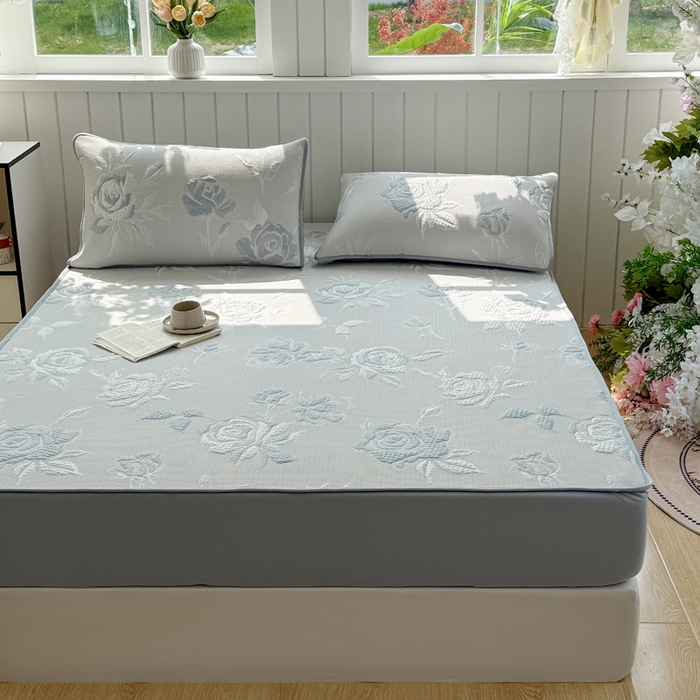 91家纺网 家纺一手货源 找家纺 恋佳居 2026新款A类PE中分子凉感丝床笠凉席 冰柔蓝蔷薇