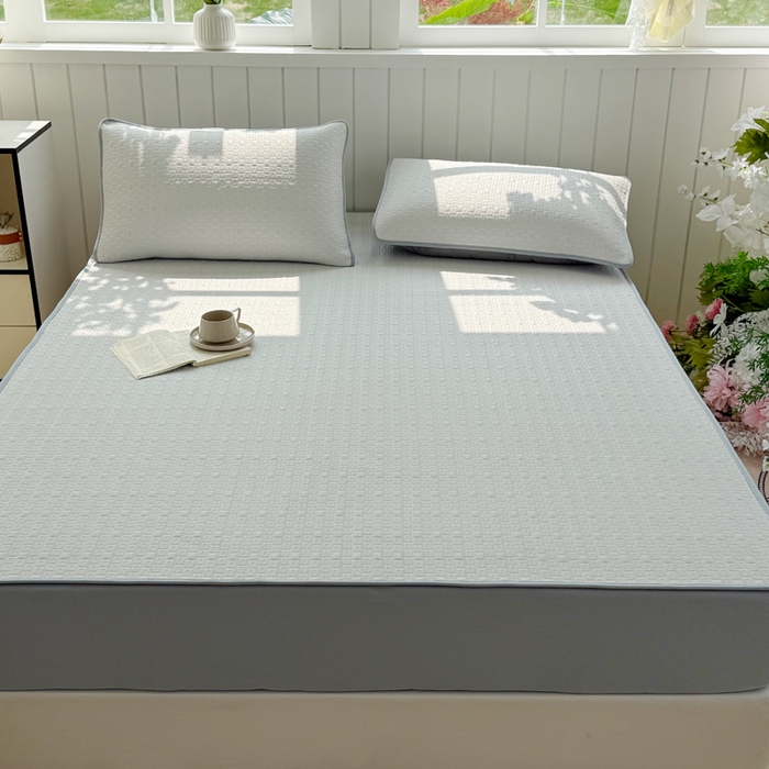 91家纺网 家纺一手货源 找家纺 恋佳居 2026新款A类PE中分子凉感丝床笠凉席 冰纱银丝灰格