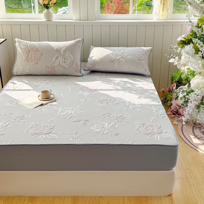 91家纺网 家纺一手货源 找家纺 恋佳居 2026新款A类PE中分子凉感丝床笠凉席 冰柔粉蔷薇