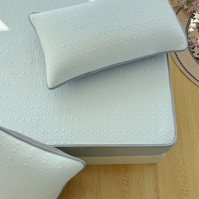 91家纺网 家纺一手货源 找家纺 恋佳居 2026新款A类PE中分子凉感丝床笠凉席 冰沙银丝蓝格