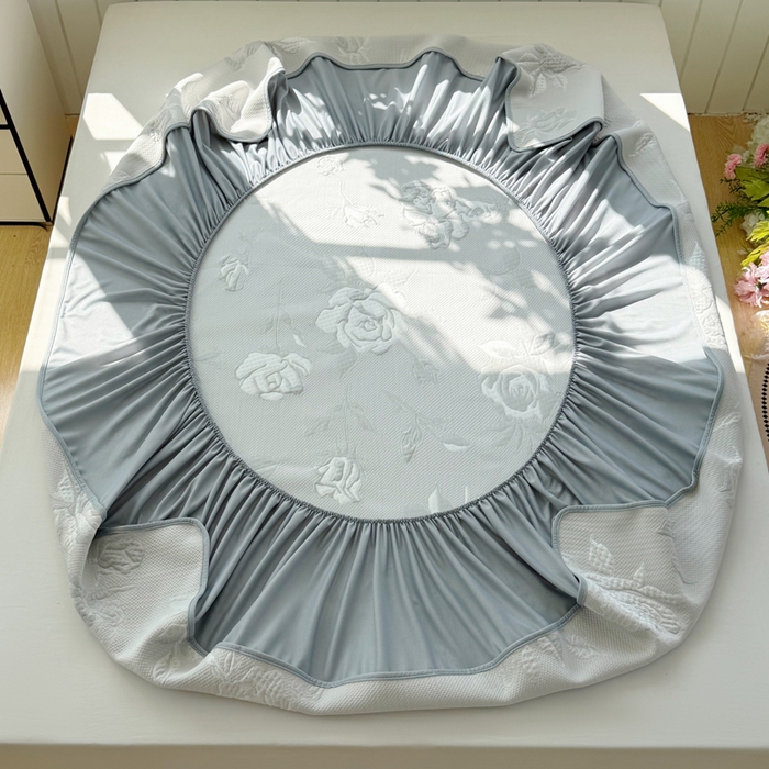 91家纺网 家纺一手货源 找家纺 恋佳居 2026新款A类PE中分子凉感丝床笠凉席 冰柔灰蔷薇