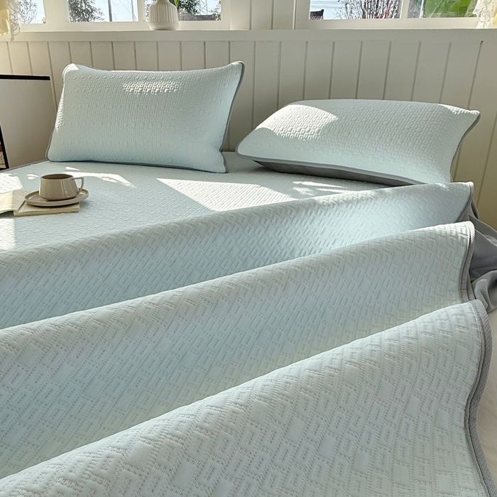 91家纺网 家纺一手货源 找家纺 恋佳居 2026新款A类PE中分子凉感丝床笠凉席 冰沙银丝蓝格