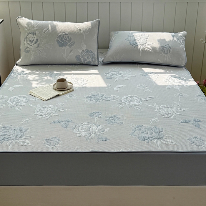 91家纺网 家纺一手货源 找家纺 恋佳居 2026新款A类PE中分子凉感丝床笠凉席 冰柔蓝蔷薇