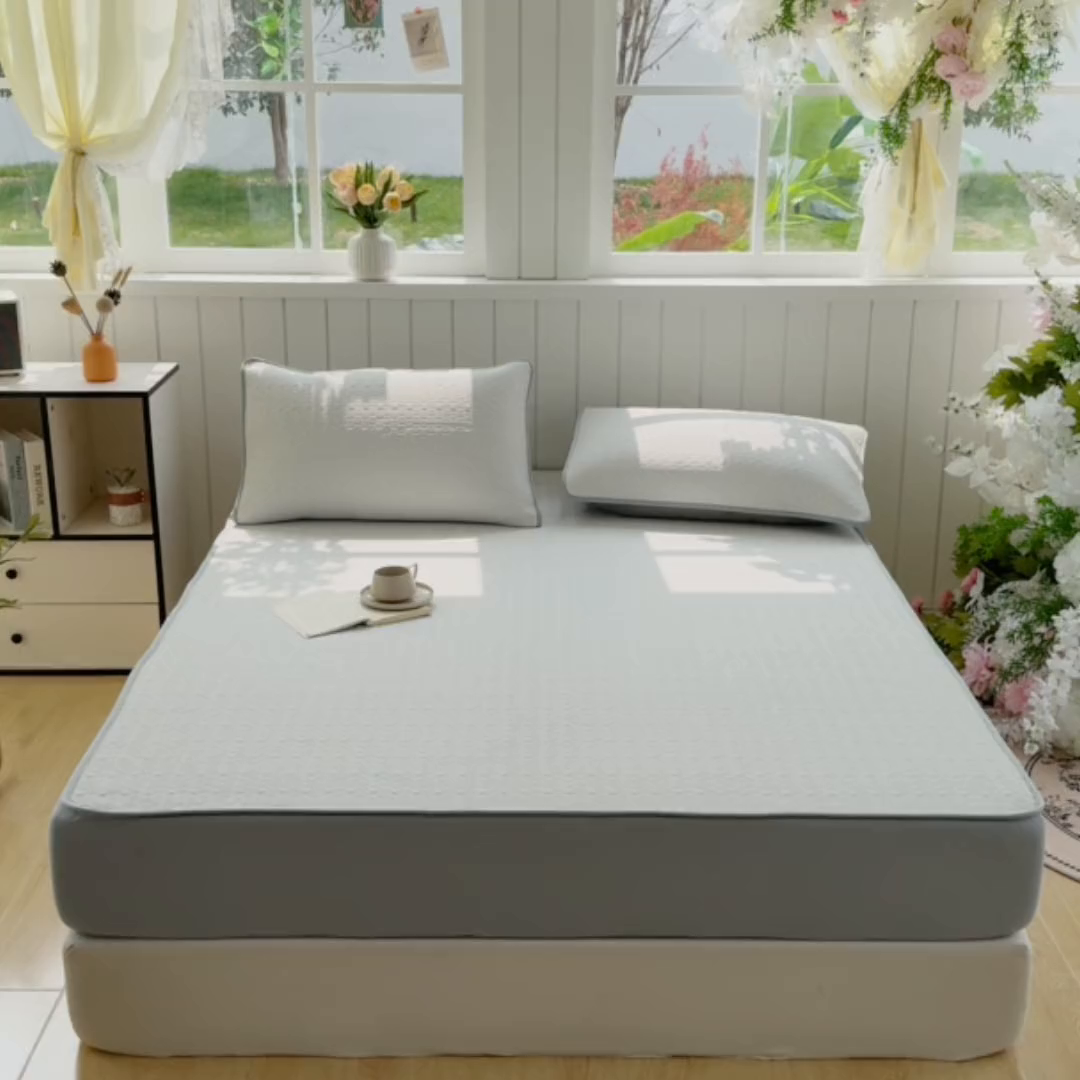 91家纺网 家纺一手货源 找家纺 恋佳居 2026新款A类PE中分子凉感丝床笠凉席 冰纱银丝灰格