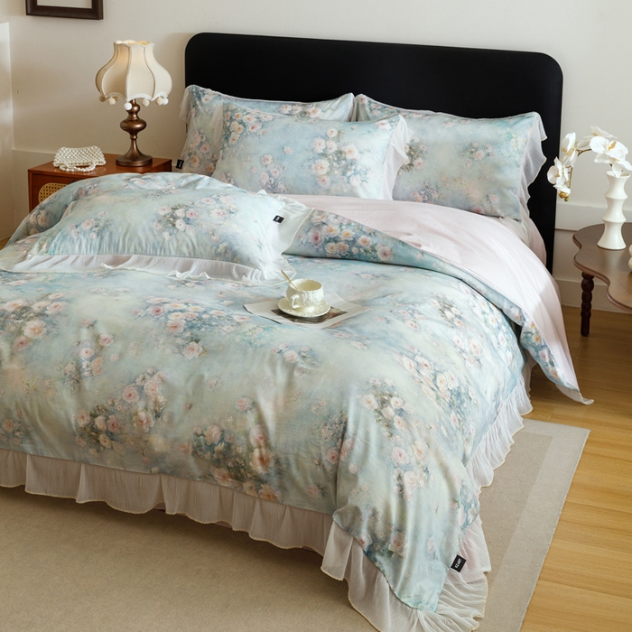 91家纺网 家纺一手货源 找家纺 卡姿家纺 2026春夏全棉法式复古油画风花边款四件套 风香花倦