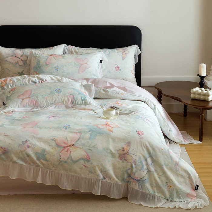 91家纺网 家纺一手货源 找家纺 卡姿家纺 2026春夏全棉法式复古油画风花边款四件套 假日蝶梦