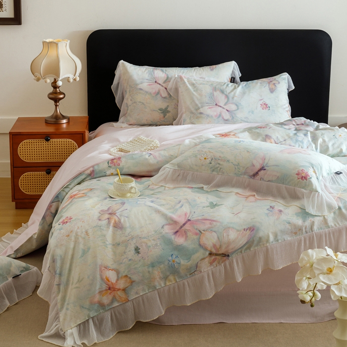 91家纺网 家纺一手货源 找家纺 卡姿家纺 2026春夏全棉法式复古油画风花边款四件套 假日蝶梦