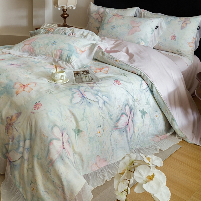 91家纺网 家纺一手货源 找家纺 卡姿家纺 2026春夏全棉法式复古油画风花边款四件套 假日蝶梦