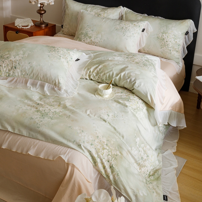 91家纺网 家纺一手货源 找家纺 卡姿家纺 2026春夏全棉法式复古油画风花边款四件套 绽放序曲