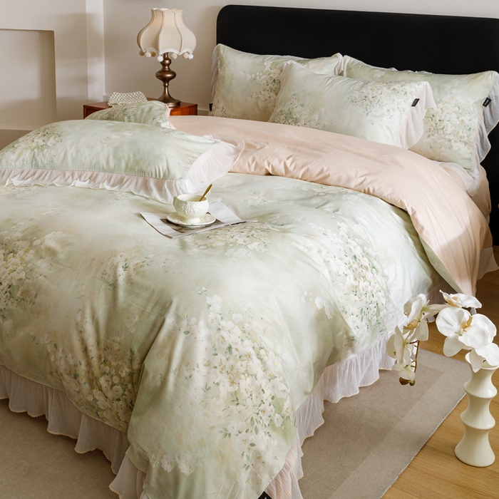 91家纺网 家纺一手货源 找家纺 卡姿家纺 2026春夏全棉法式复古油画风花边款四件套 绽放序曲