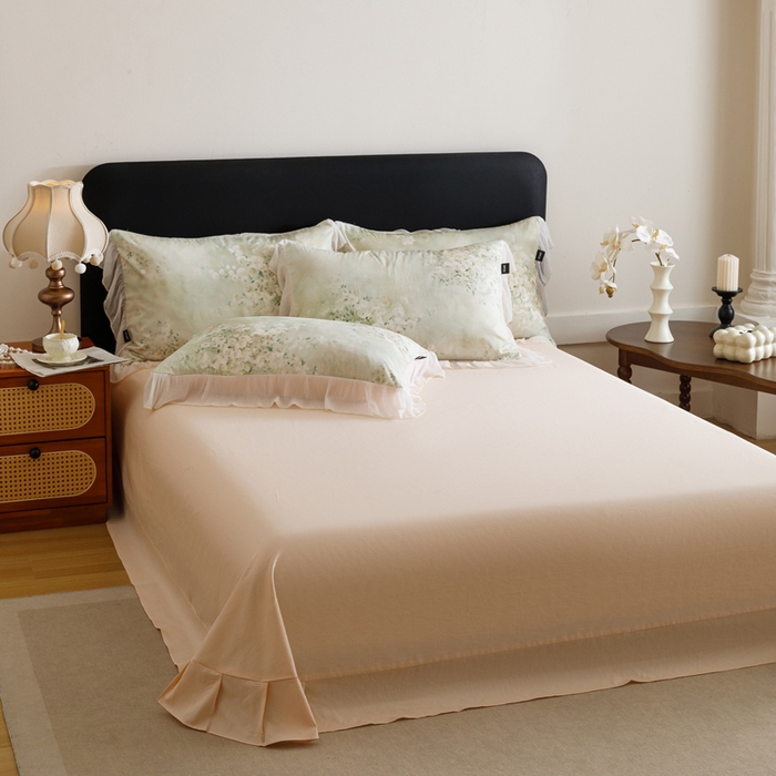 91家纺网 家纺一手货源 找家纺 卡姿家纺 2026春夏全棉法式复古油画风花边款四件套 绽放序曲