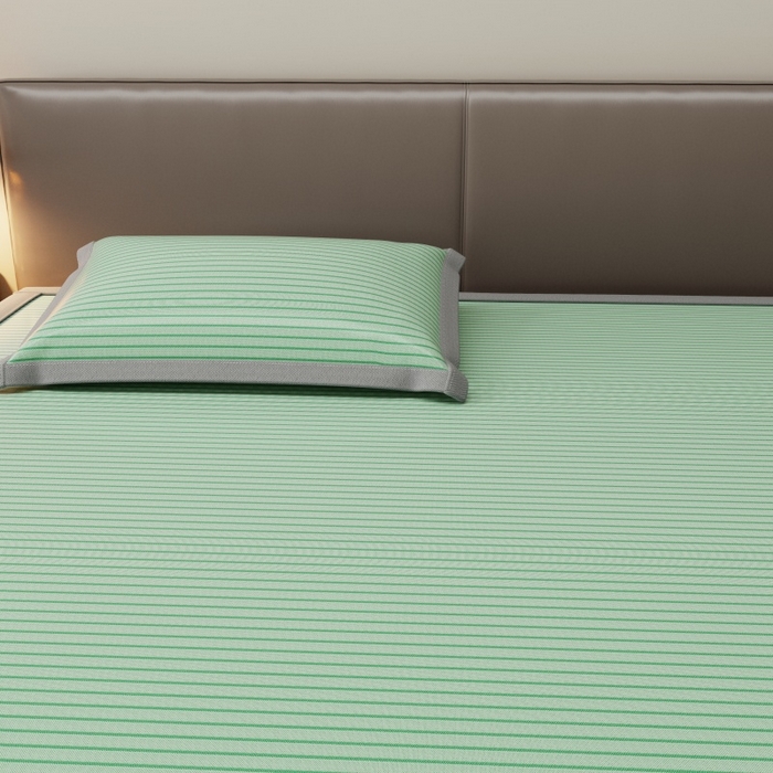 91家纺网 家纺一手货源 找家纺 人人爱家纺 2026新款提花冰丝凉席-棒球熊 棒球熊抹茶绿条纹