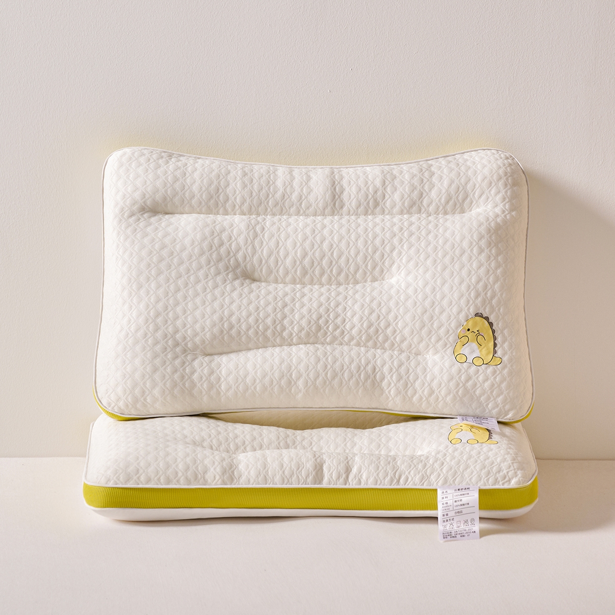 91家纺网 家纺一手货源 找家纺 （总）鼎晟纺 2026新款针织小恐龙云柔舒适枕亲子枕儿童幼儿园学生枕头枕芯