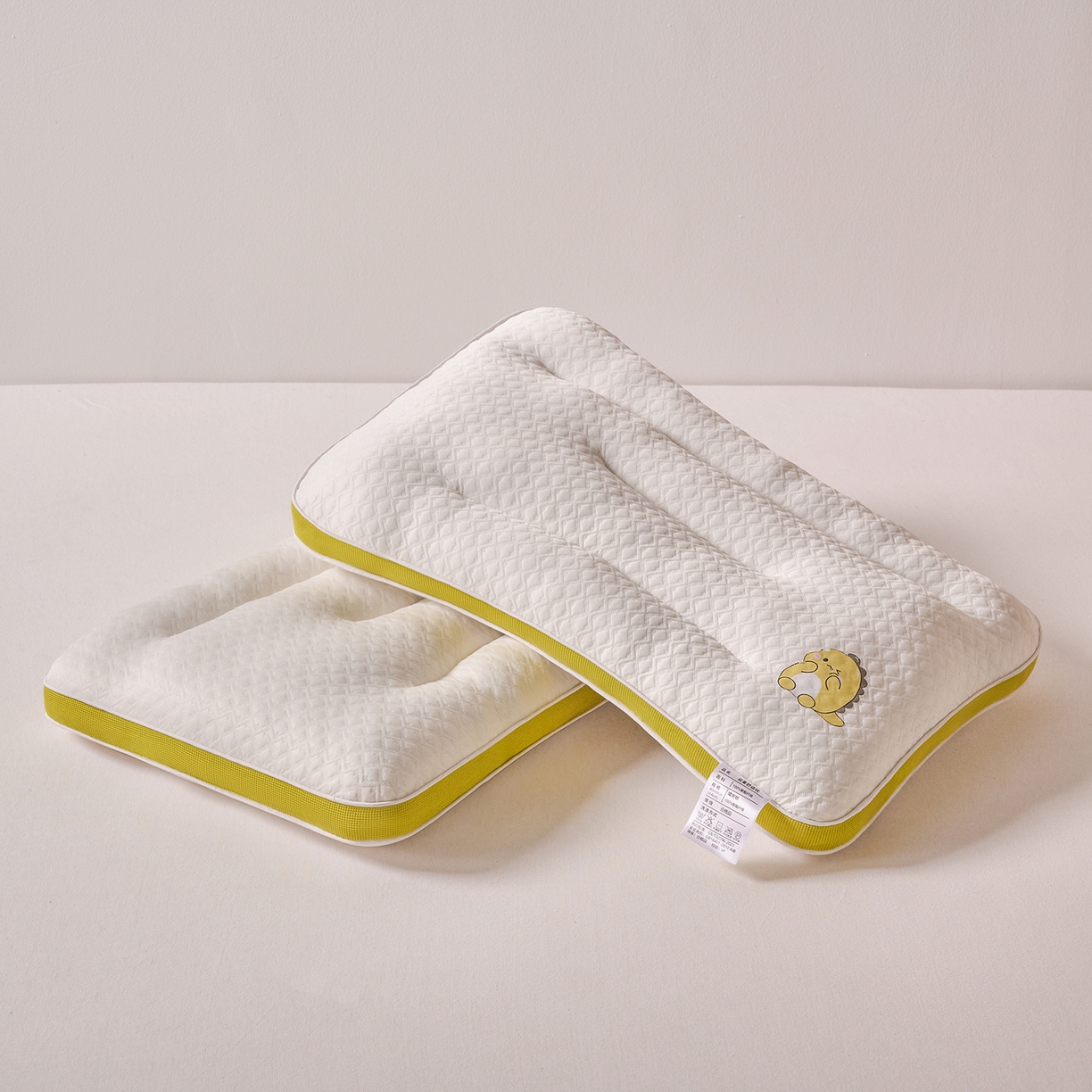 91家纺网 家纺一手货源 找家纺 （总）鼎晟纺 2026新款针织小恐龙云柔舒适枕亲子枕儿童幼儿园学生枕头枕芯