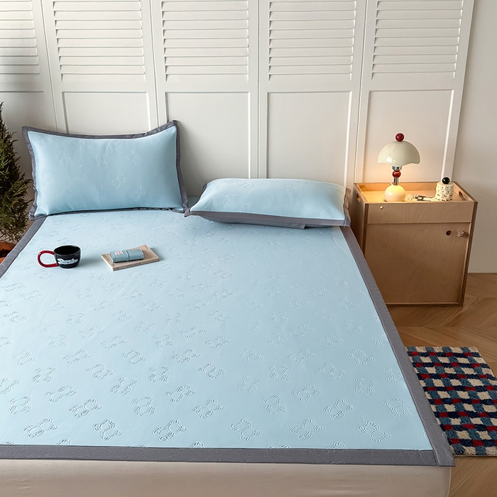 91家纺网 家纺一手货源 找家纺 （总）人人爱家纺 2026新款凉感高密云顶冰丝软席-泰迪熊