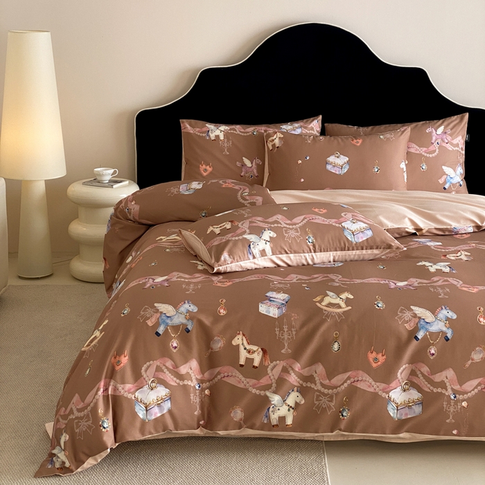 91家纺网 家纺一手货源 找家纺 卡姿家纺 2026春夏全棉60支长绒棉数码印花四件套—有钱花 有钱花-棕