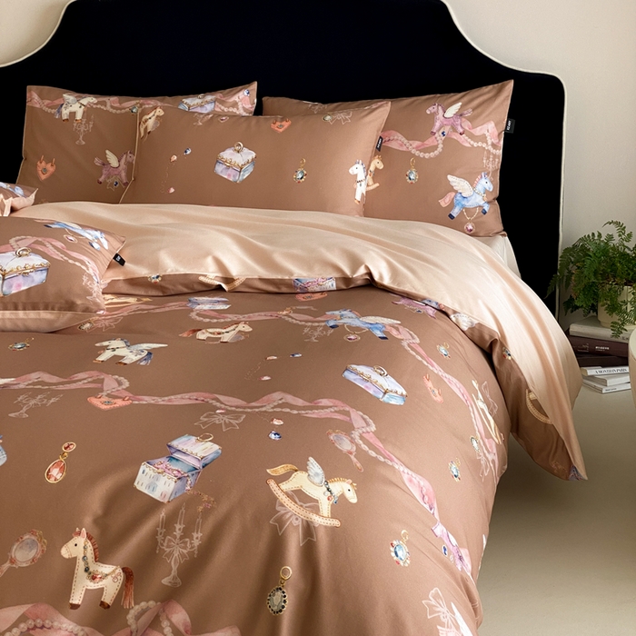 91家纺网 家纺一手货源 找家纺 卡姿家纺 2026春夏全棉60支长绒棉数码印花四件套—有钱花 有钱花-棕