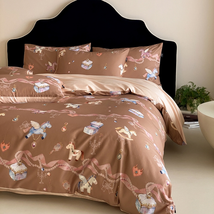 91家纺网 家纺一手货源 找家纺 卡姿家纺 2026春夏全棉60支长绒棉数码印花四件套—有钱花 有钱花-棕