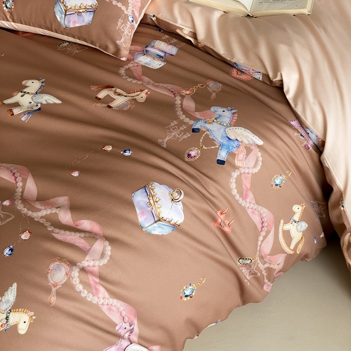 91家纺网 家纺一手货源 找家纺 卡姿家纺 2026春夏全棉60支长绒棉数码印花四件套—有钱花 有钱花-棕