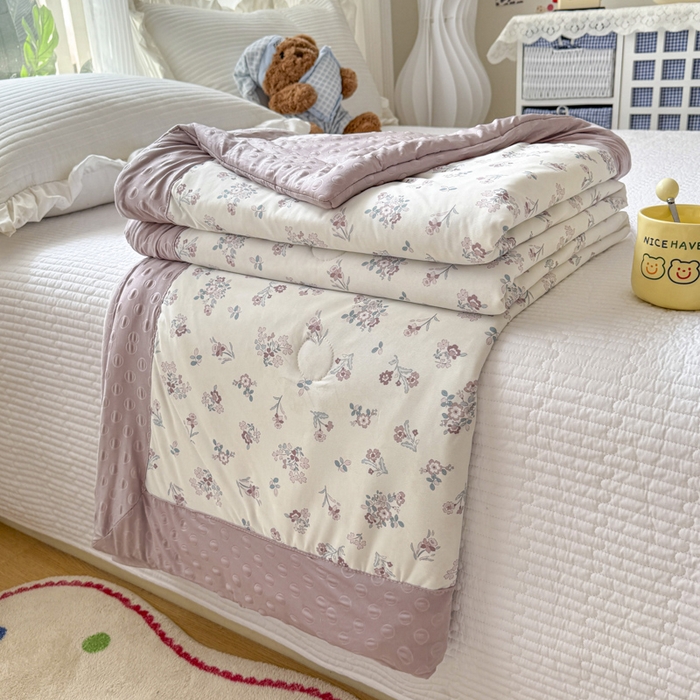 91家纺网 家纺一手货源 找家纺 花满路 2026新款氨凉感丝夏被 花间集