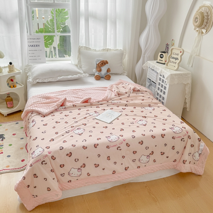 91家纺网 家纺一手货源 找家纺 花满路 2026新款氨凉感丝夏被 可可猫