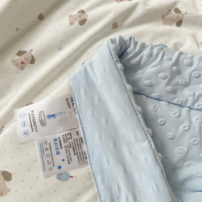 91家纺网 家纺一手货源 找家纺 花满路 2026新款氨凉感丝夏被 萌萌狗