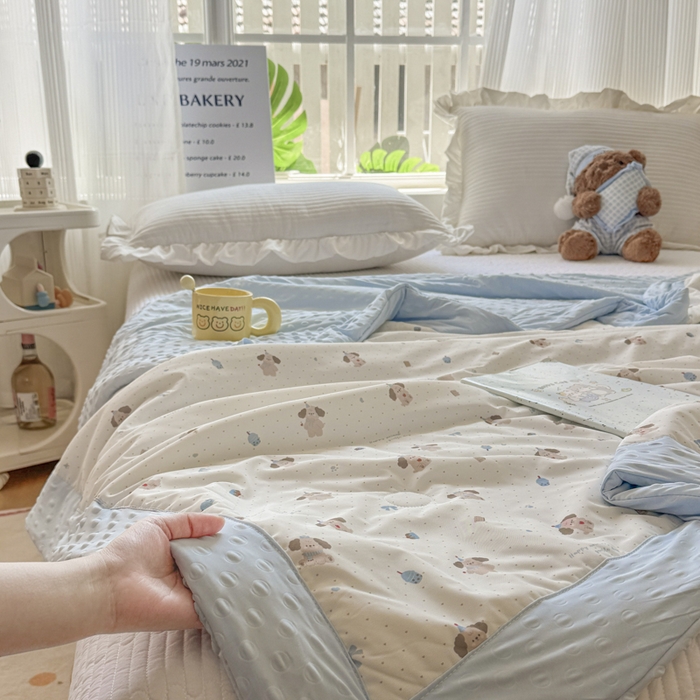 91家纺网 家纺一手货源 找家纺 花满路 2026新款氨凉感丝夏被 萌萌狗