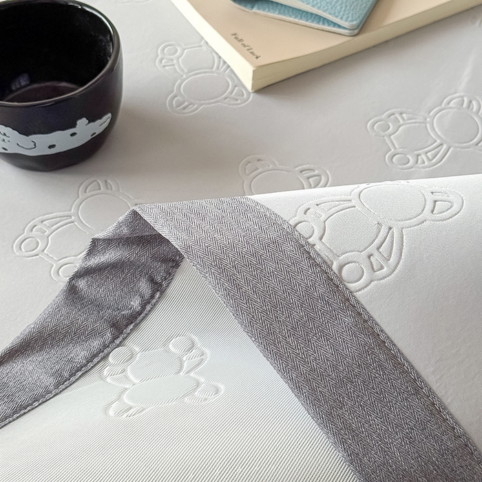 91家纺网 家纺一手货源 找家纺 人人爱家纺 2026新款凉感高密云顶冰丝软席-泰迪熊 泰迪熊-灰