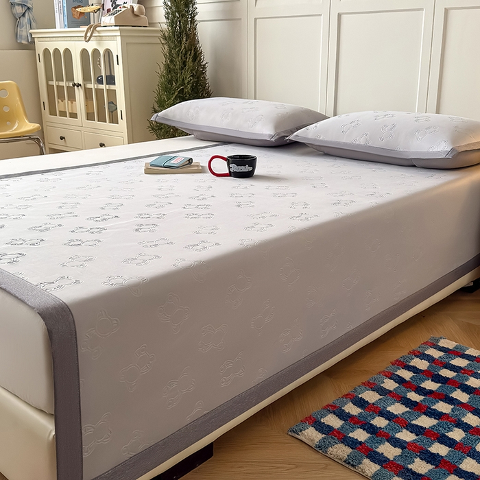 91家纺网 家纺一手货源 找家纺 人人爱家纺 2026新款凉感高密云顶冰丝软席-泰迪熊 泰迪熊-灰