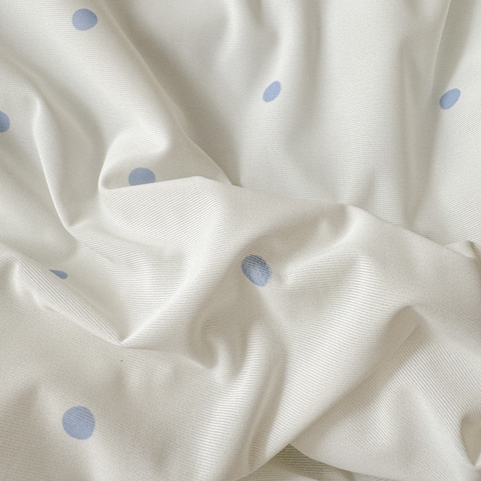 91家纺网 家纺一手货源 找家纺 花满路 2026新款氨凉感丝夏被 小波点