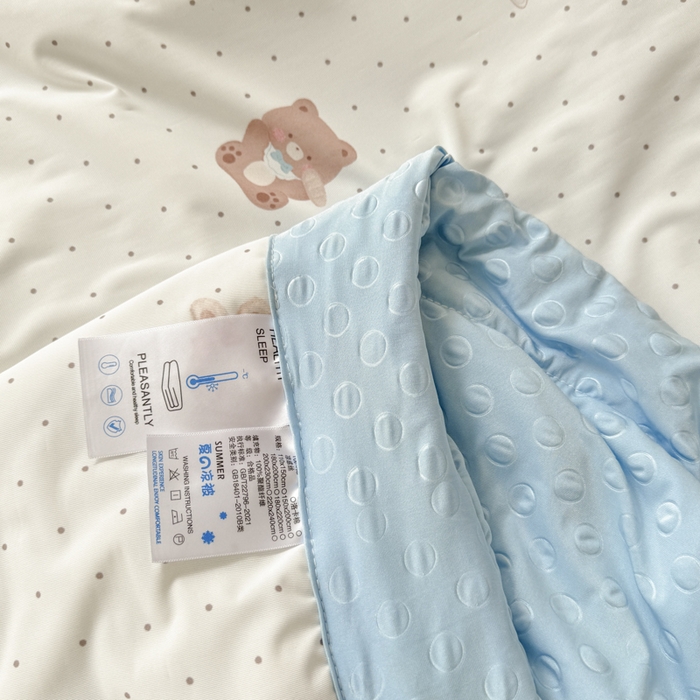 91家纺网 家纺一手货源 找家纺 花满路 2026新款氨凉感丝夏被 小熊仔