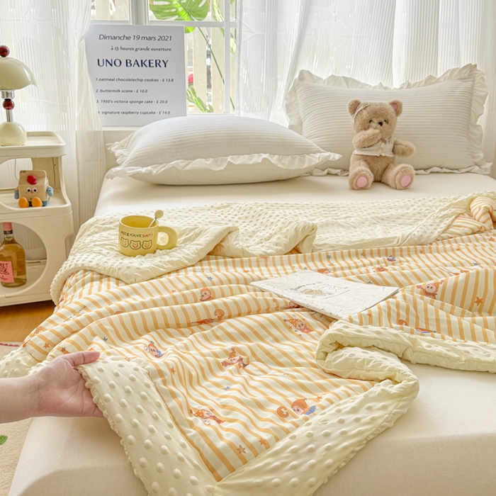 91家纺网 家纺一手货源 找家纺 花满路 2026新款氨凉感丝夏被 星星人