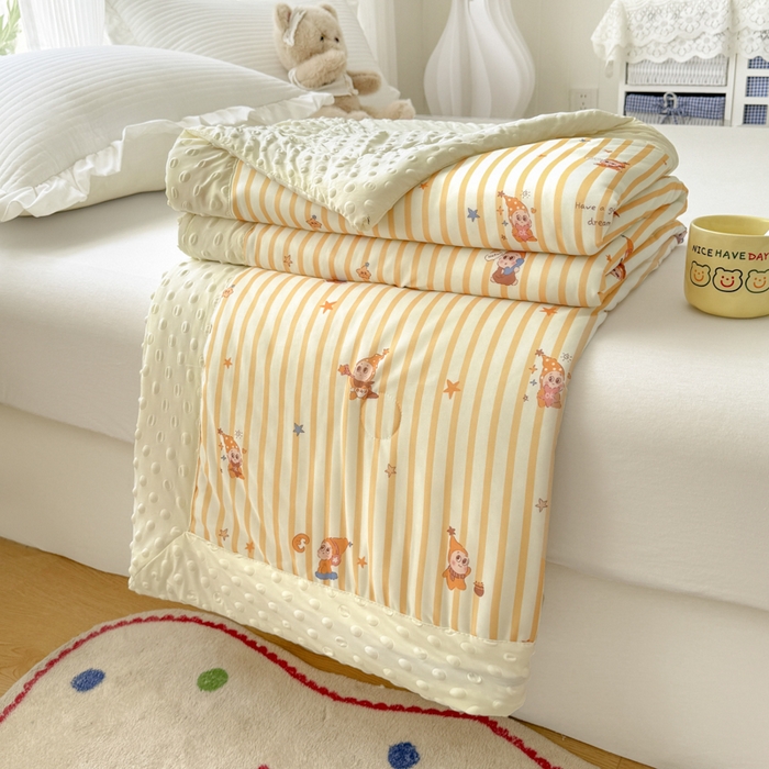 91家纺网 家纺一手货源 找家纺 花满路 2026新款氨凉感丝夏被 星星人