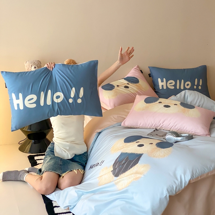 91家纺网 家纺一手货源 找家纺 卡姿家纺 2026春夏全棉60支长绒棉卡通大版印花四件套 音乐萌可