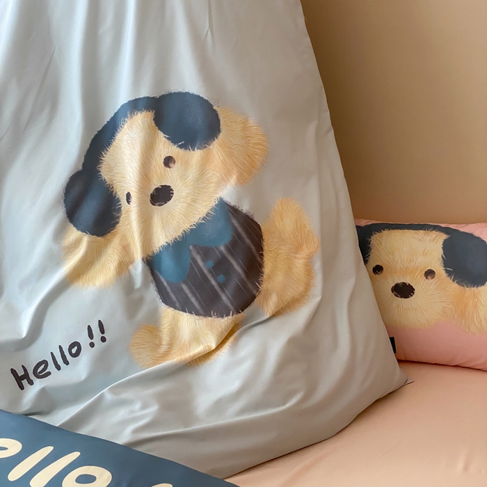 91家纺网 家纺一手货源 找家纺 卡姿家纺 2026春夏全棉60支长绒棉卡通大版印花四件套 音乐萌可