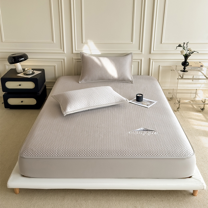 91家纺网 家纺一手货源 找家纺 人人爱家纺 2026新款冰豆豆刺绣软凉席床笠 富士山-咖