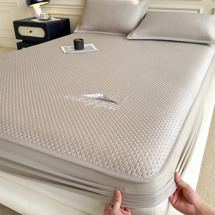 91家纺网 家纺一手货源 找家纺 人人爱家纺 2026新款冰豆豆刺绣软凉席床笠 富士山-咖