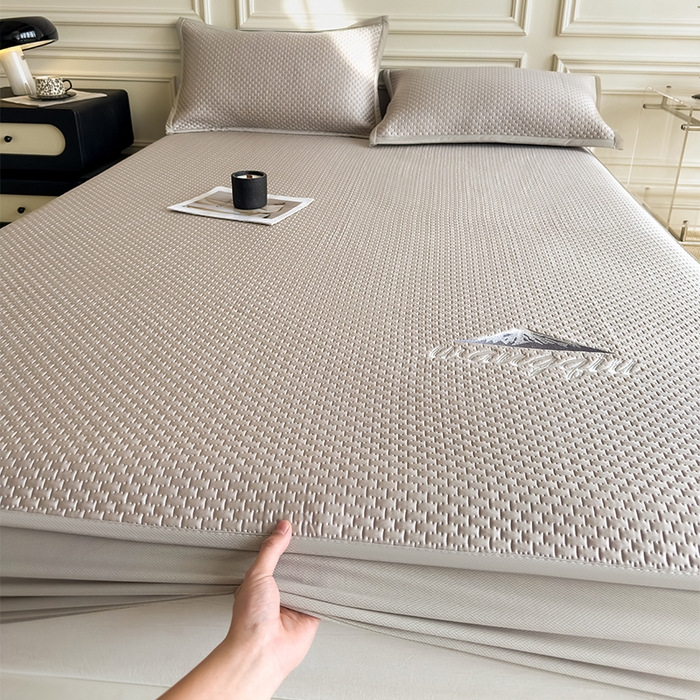 91家纺网 家纺一手货源 找家纺 人人爱家纺 2026新款冰豆豆刺绣软凉席床笠 富士山-咖