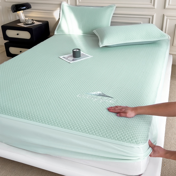 91家纺网 家纺一手货源 找家纺 人人爱家纺 2026新款冰豆豆刺绣软凉席床笠 富士山-抹茶绿